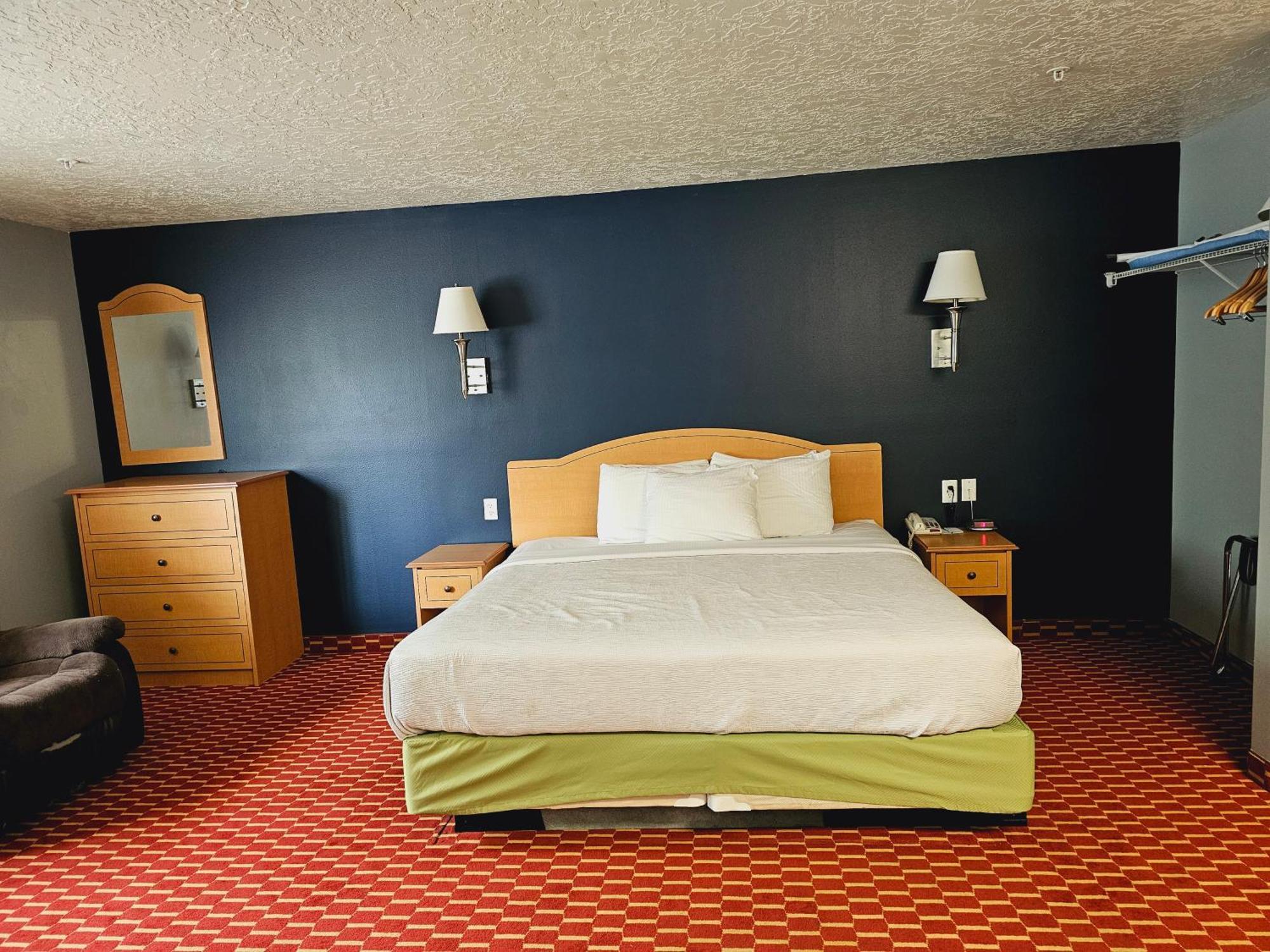 Executive & Extended - Hotel
