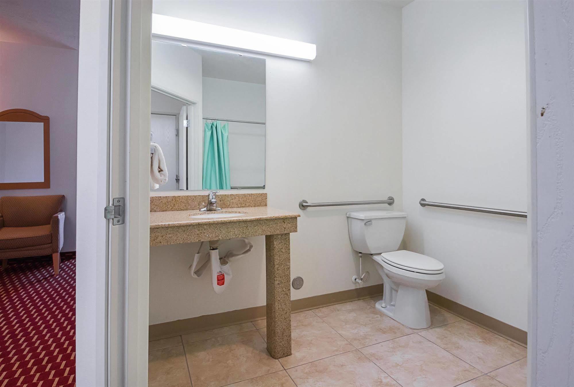 Executive & Extended - Hotel