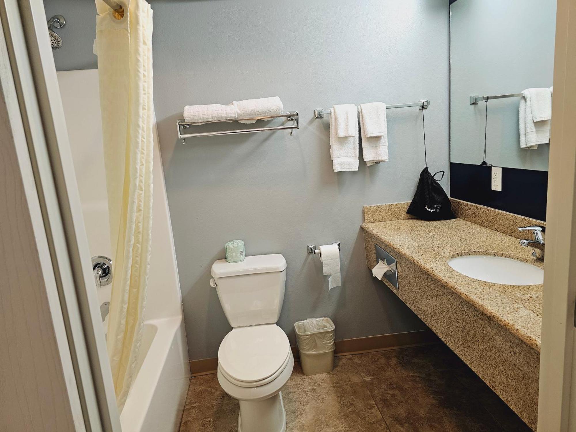 Executive & Extended - Hotel Vernal