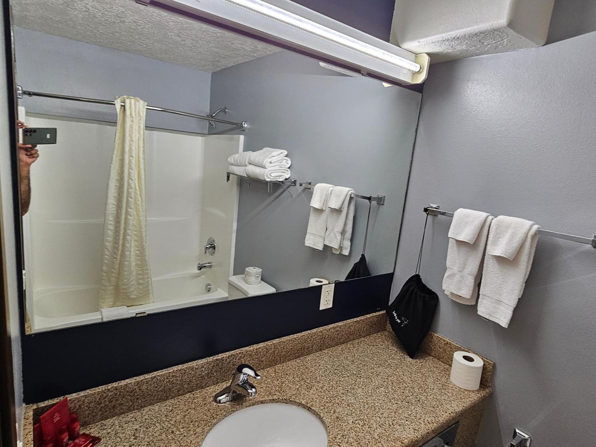 Executive & Extended - 3* Vernal