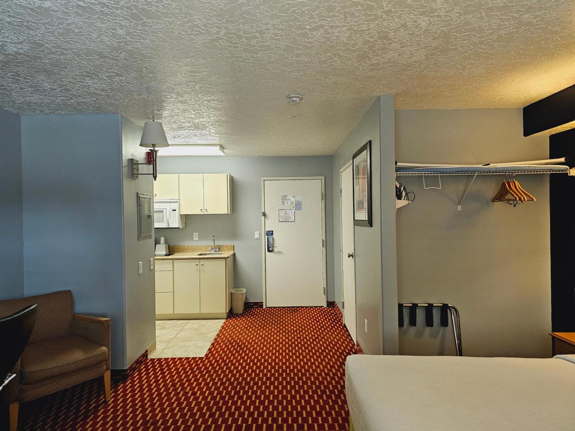 Executive & Extended -