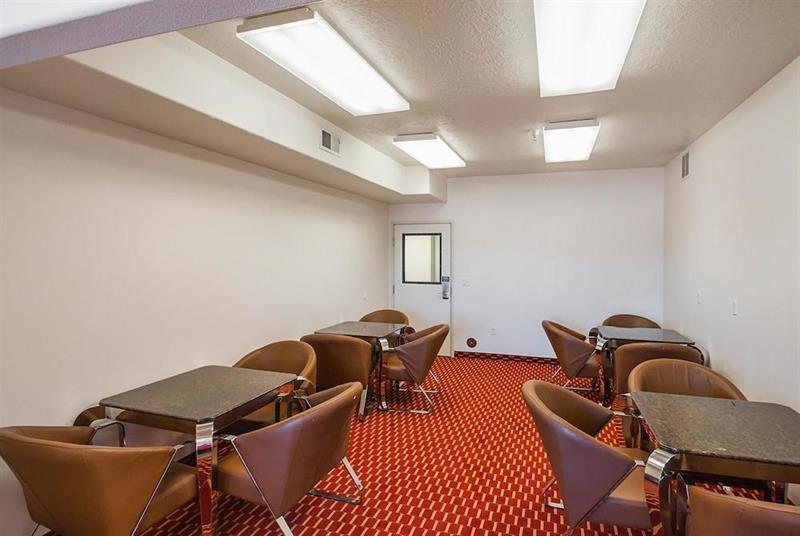 Executive & Extended - Hotel
